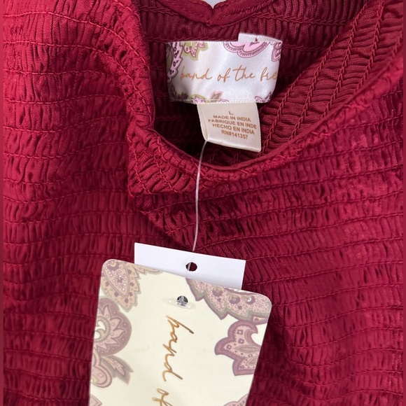 Band of Gypsies Lea Rhubarb Smocked Crop Top Size Large Red NWT - Picture 7 of 12